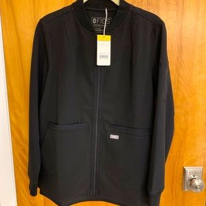 FIGS Women’s Bellery Scrub Jacket